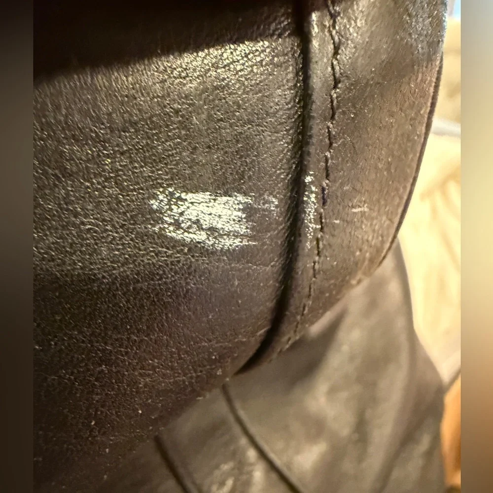 Coach Vintage Legacy Black Leather Tote with Double Handles - Picture 13 of 13